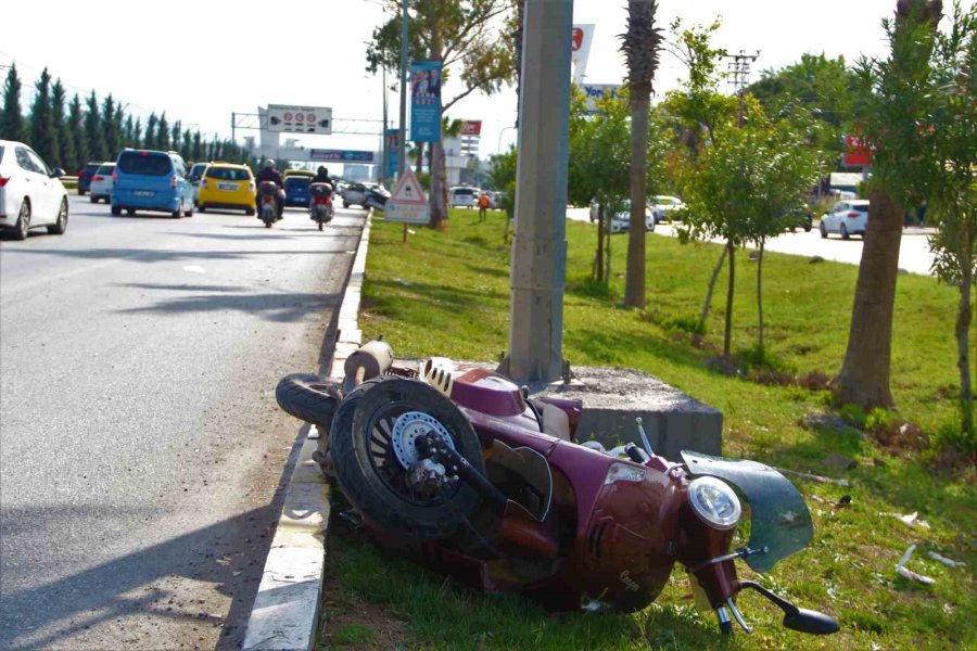 Motosikletle İşe Giden Mesai Arkadaşlarını Ölüm Ayırdı