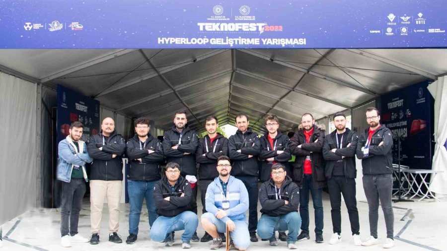 Selçuk Kapsül Hyperloop Takımı, Teknofest’te Birincilik Ödülü Kazandı