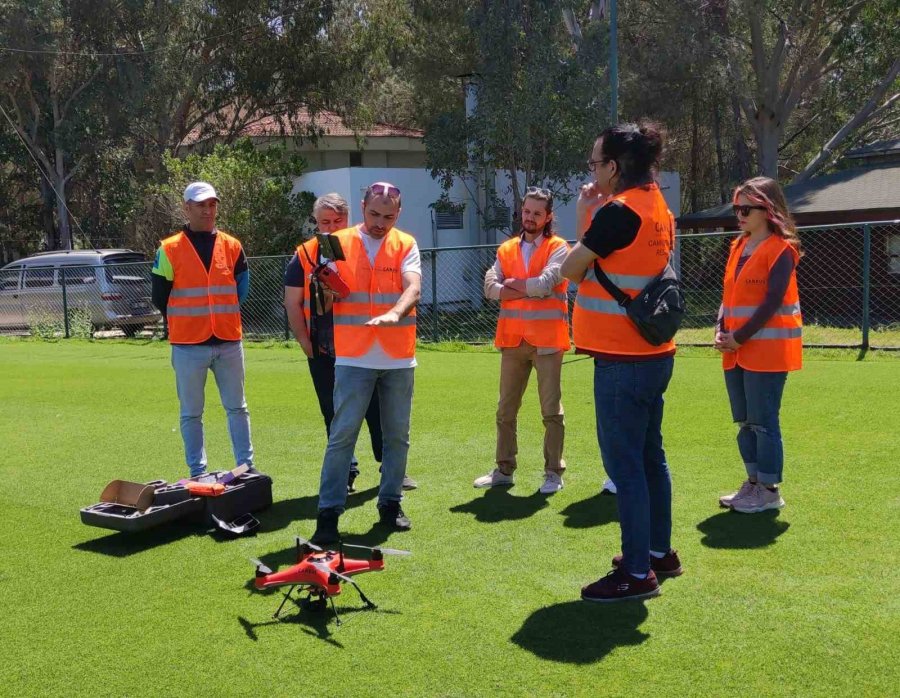 Antalya’da Sahillerinde Kadın Dron Pilotları Hayat Kurtaracak