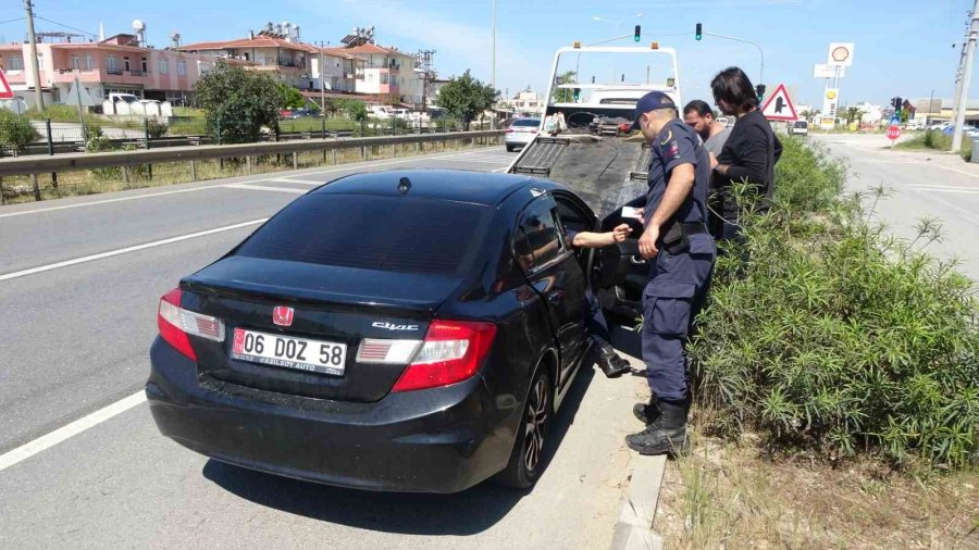 Alkollü Ve Ehliyetsiz Sürücü Zincirleme Kazaya Sebep Oldu