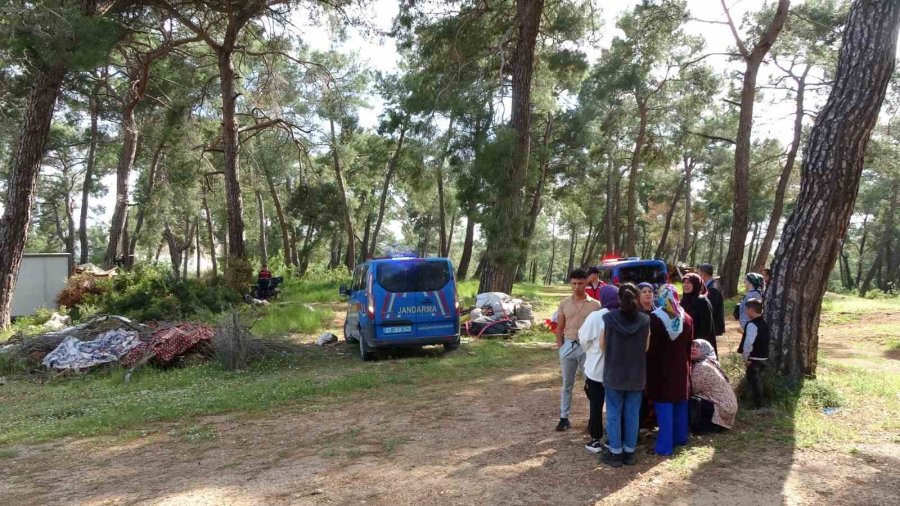 2 Çocuk Annesi Kadın, Ormanlık Alanda Yaşadığı Konteynerde Ölü Bulundu