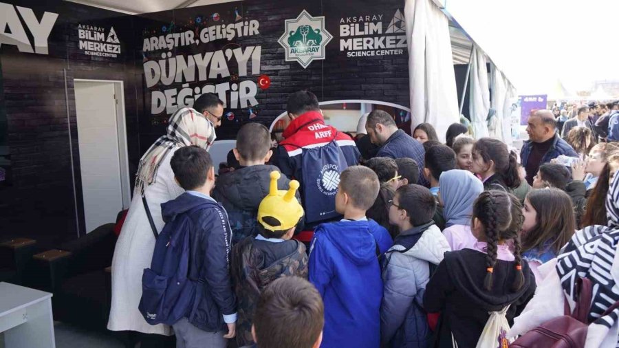 Aksaray’ın Bilim Merkezi Standı Teknofest’te