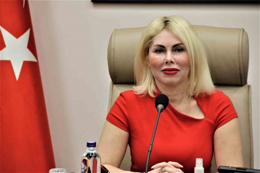 Aü Deprem Çalıştayı Raporu: "antalya’nın Tarihi Simgesi Yivli Minare Depremde Yıkılma Tehlikesi İle Karşı Karşıya"