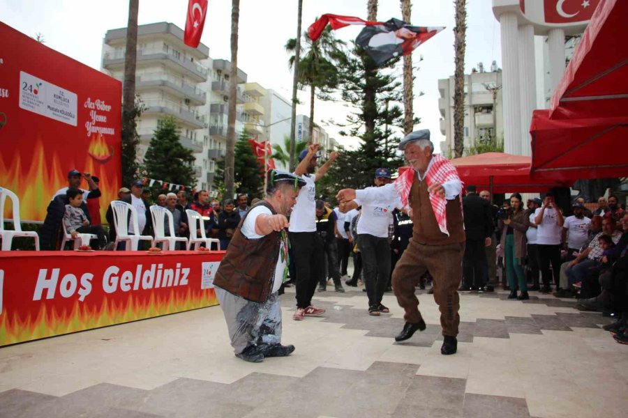 En Acı Yarışma: 3 Dakikada 260 Gram Acı Biberi Yedi, 5 Bin Tl Kazandı