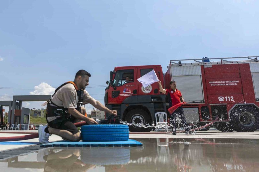 Mersin Büyükşehir Belediyesinin İtfaiye Eri Alımı Uygulamalı Sınavı Tamamlandı