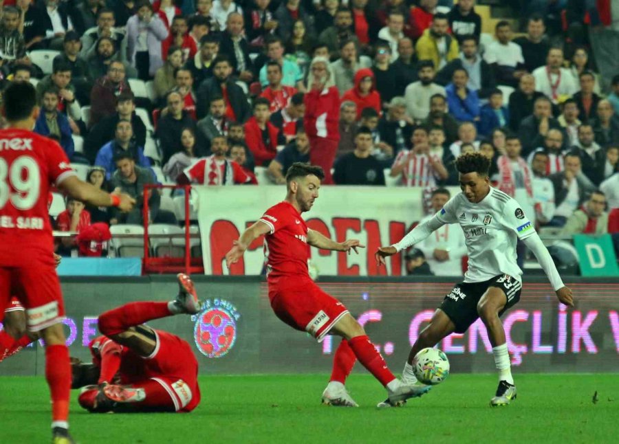 Spor Toto Süper Lig: Fta Antalyaspor: 1 - Beşiktaş: 3 (maç Sonucu)