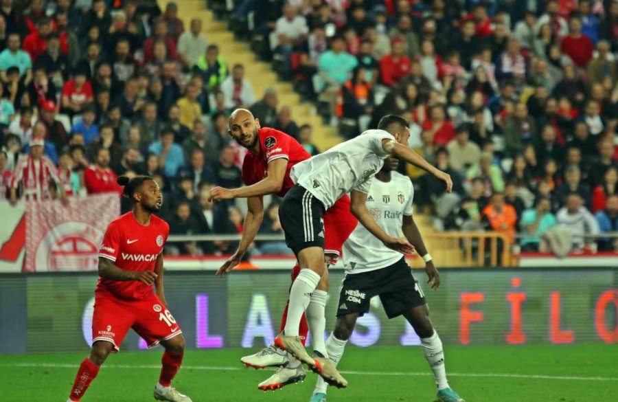 Spor Toto Süper Lig: Fta Antalyaspor: 1 - Beşiktaş: 3 (maç Sonucu)