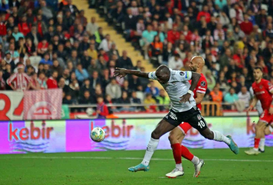 Spor Toto Süper Lig: Fta Antalyaspor: 1 - Beşiktaş: 3 (maç Sonucu)