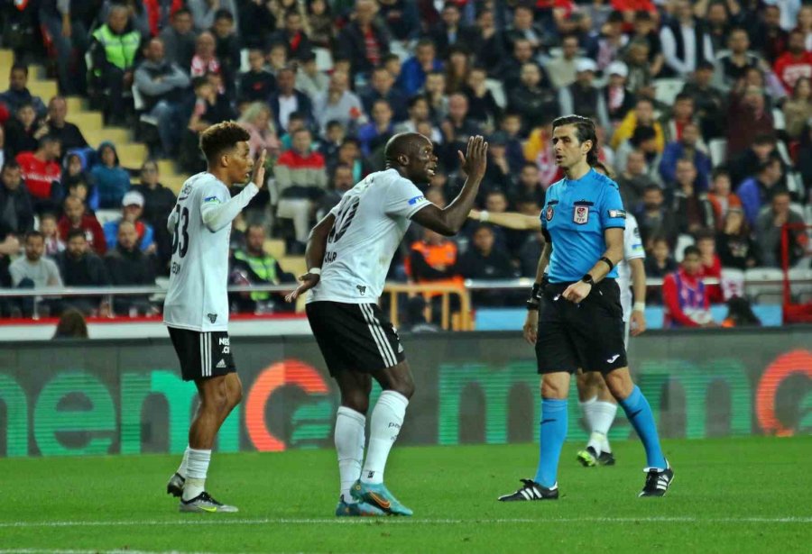 Spor Toto Süper Lig: Fta Antalyaspor: 1 - Beşiktaş: 3 (maç Sonucu)