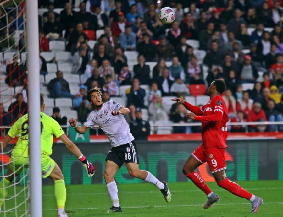 Spor Toto Süper Lig: Fta Antalyaspor: 1 - Beşiktaş: 3 (maç Sonucu)