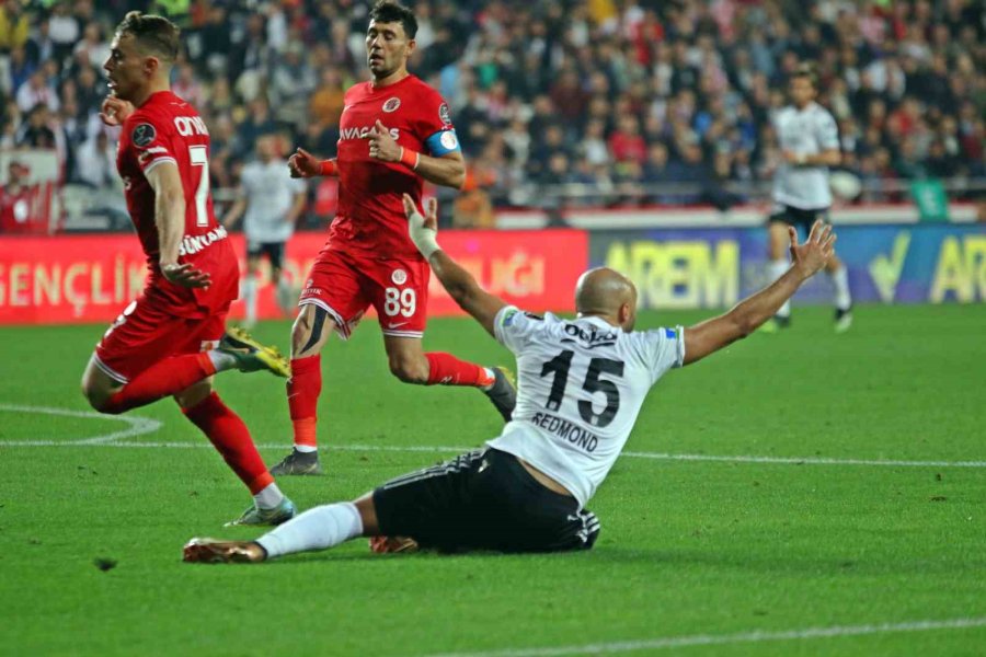 Spor Toto Süper Lig: Fta Antalyaspor: 1 - Beşiktaş: 3 (maç Sonucu)