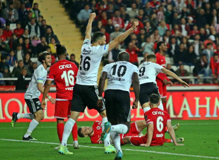 Spor Toto Süper Lig: Fta Antalyaspor: 1 - Beşiktaş: 3 (maç Sonucu)