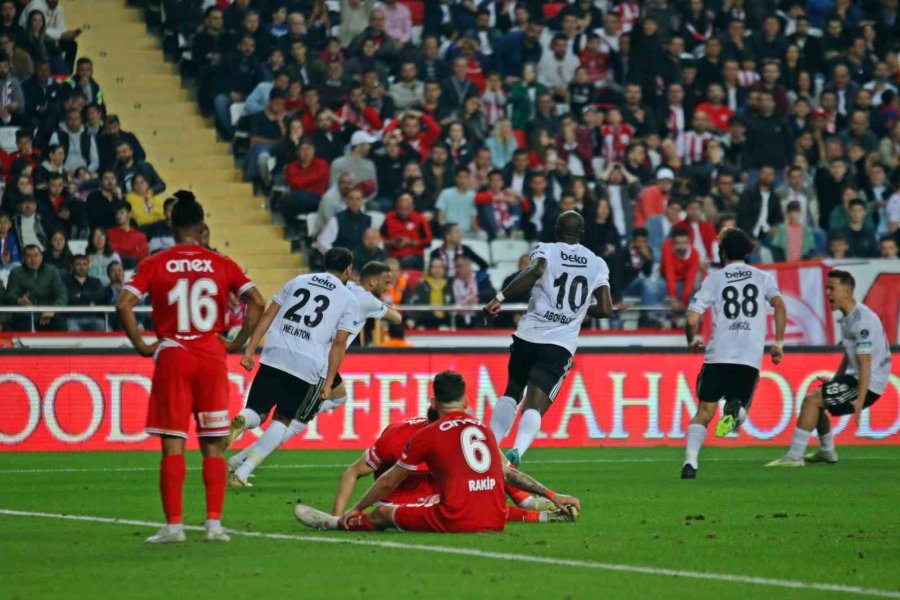 Spor Toto Süper Lig: Fta Antalyaspor: 1 - Beşiktaş: 3 (maç Sonucu)