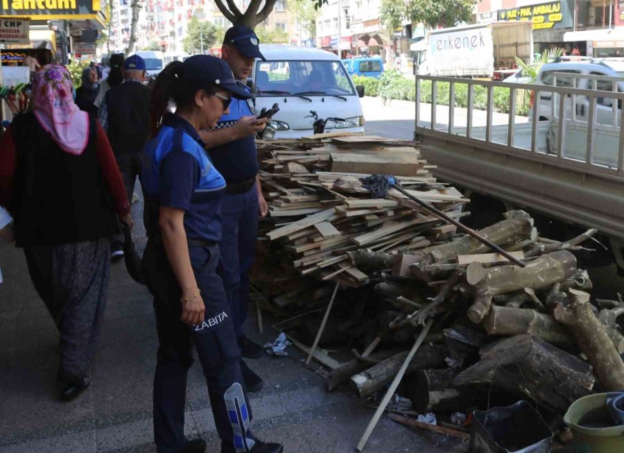 Toroslar Zabıtasından Yol Ve Kaldırım İşgaline Karşı Denetim