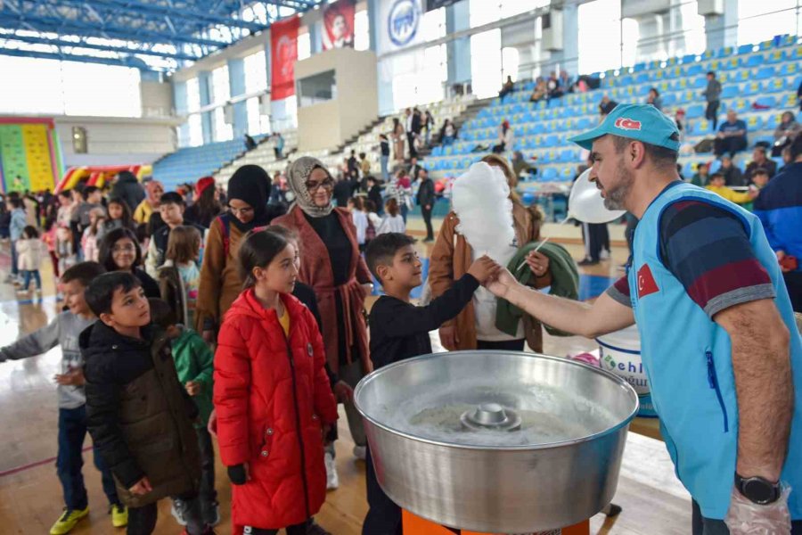 Kmü’de Hıdrellez Çocuk Şenliği Düzenlendi