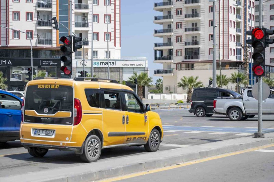 Mersin Büyükşehir Belediyesi ’değişken Mesaj Sistemini’ Hayata Geçirdi