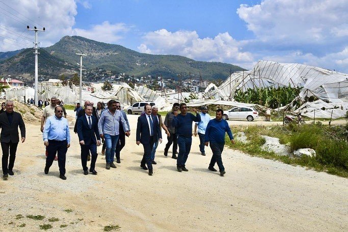 Vali Pehlivan, Hortum Felaketi Yaşayan Anamur’da İncelemelerde Bulundu