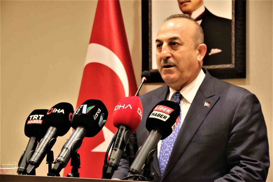 Bakan Çavuşoğlu’ndan Sığınmacı Açıklaması