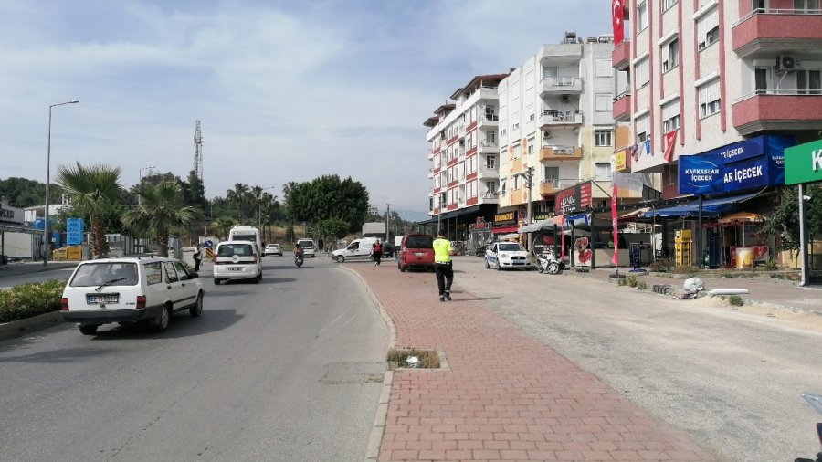 Çarpıp Yaralanmasına Sebep Olduğu Motosiklet Sürücüsünü Olay Yerinde Bırakıp Kaçtı