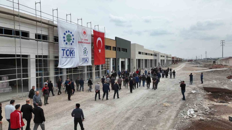 Eski Sanayi Ve Karatay Sanayi Esnafı Yapımı Süren Yeni Sanayi Sitesini İnceledi