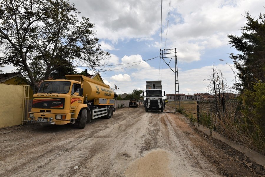 Karatay’da Asfalt Çalışmaları Sürüyor