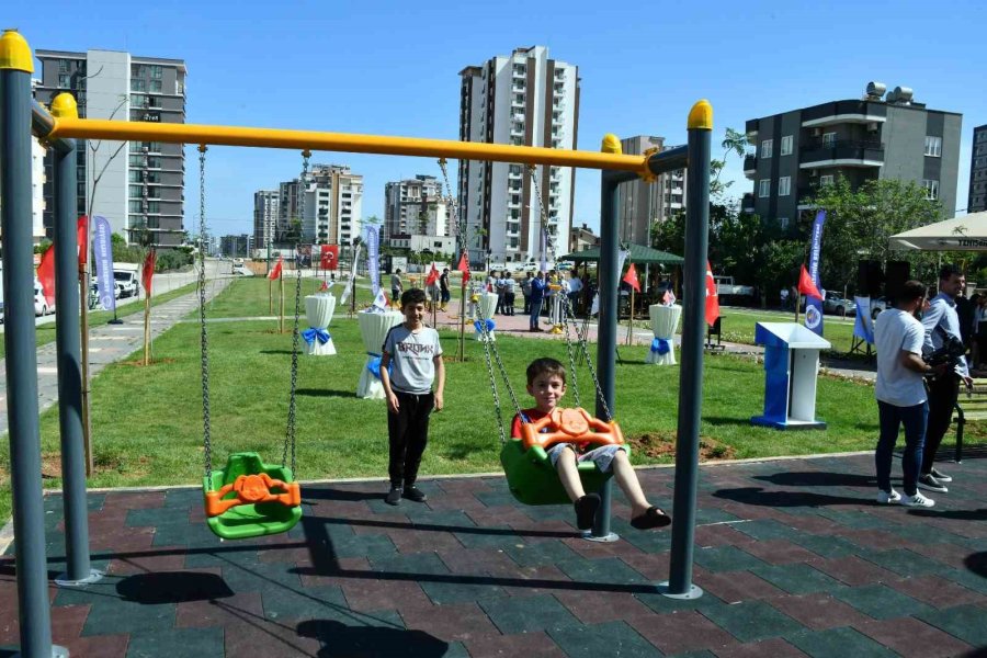 Yenişehir Belediyesi Kente Yeşil Alanlar Kazandırıyor