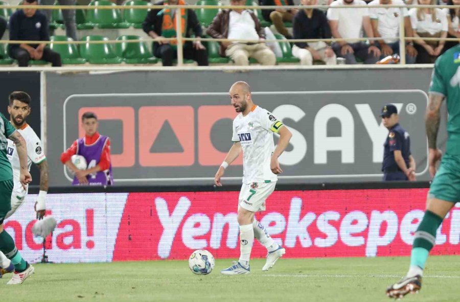 Spor Toto Süper Lig: Corendon Alanyaspor: 0 - Konyaspor: 3 (maç Sonucu)