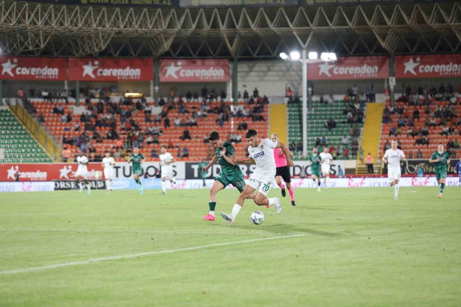 Spor Toto Süper Lig: Corendon Alanyaspor: 0 - Konyaspor: 3 (maç Sonucu)