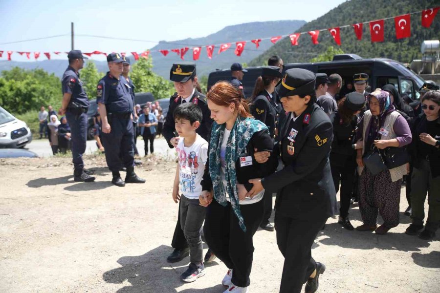 Mersinli Şehit Son Yolculuğuna Uğurlandı