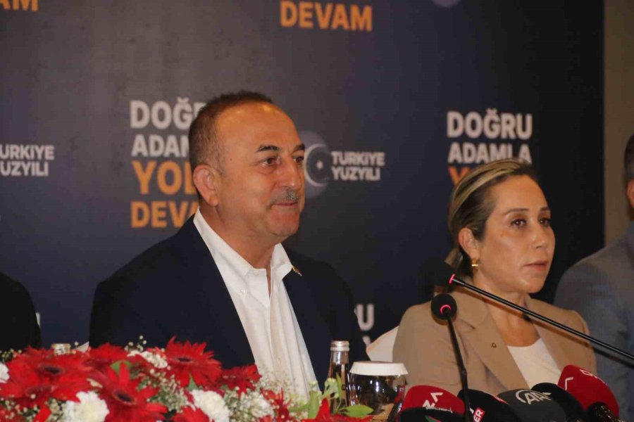 Bakan Çavuşoğlu’ndan Tekirdağ Belediyesine Çok Sert Depremzede Tepkisi