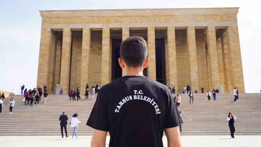 Tarsus Belediyesi Köy Okullarındaki Öğrencileri Ankara Gezisine Götürdü