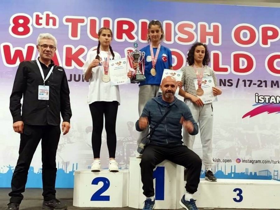 Akdenizli Sporcular, Dünya Şampiyonasından Madalyalarla Döndü