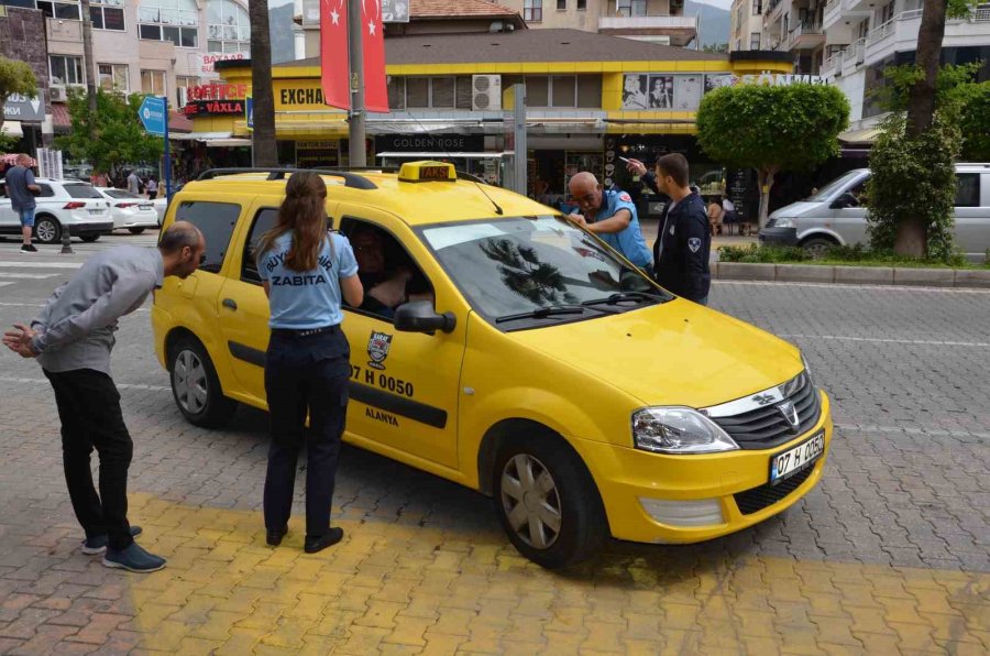 Alanya’da Sezon Öncesi Taksi Ve Halk Otobüsleri Denetleniyor