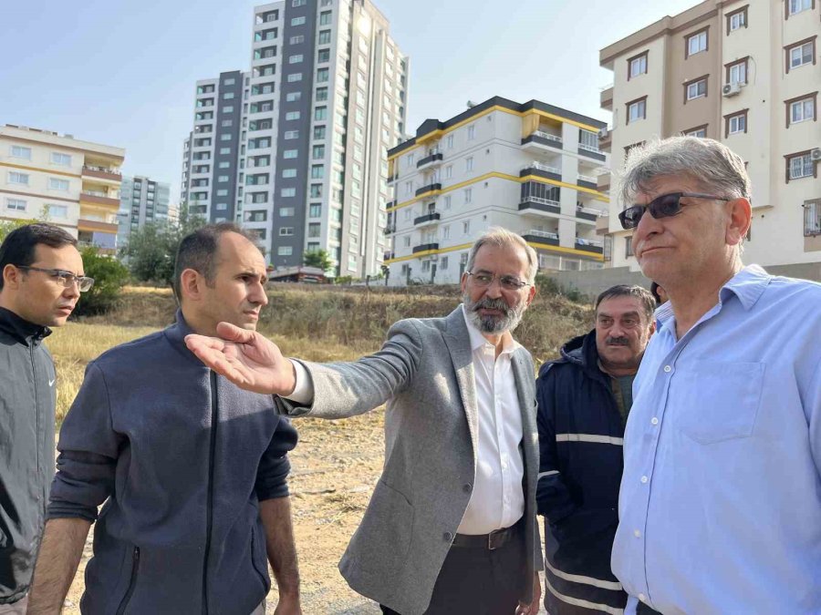 Tarsus’ta Yağış Tahribata Yol Açtı