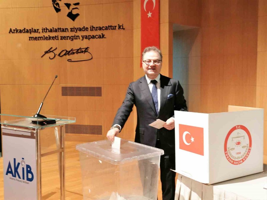 Ahkib’de Başkan Tekin Güven Tazeledi