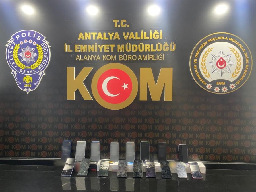 Antalya’da Üç İlçede Kaçakçılık Operasyonu