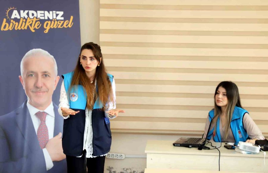 Akdenizli Ailelere ’ebeveyn Tutumları’ Semineri