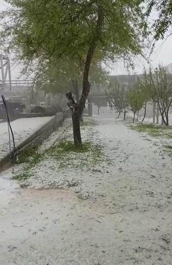 Haziran Ayında Etkili Olan Dolu Yağışı Vatandaşı Hayrete Düşürdü