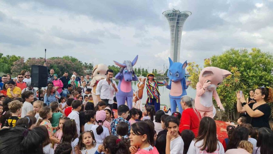 Expo Antalya, Kepez’in Çocuk Çiftliği Etkinliğiyle Şenlendi