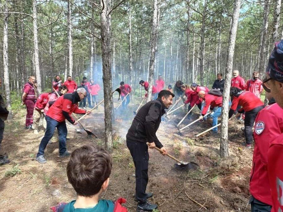 Dak Gönüllülerine Orman Yangınlarına Müdahale Eğitimi Verildi