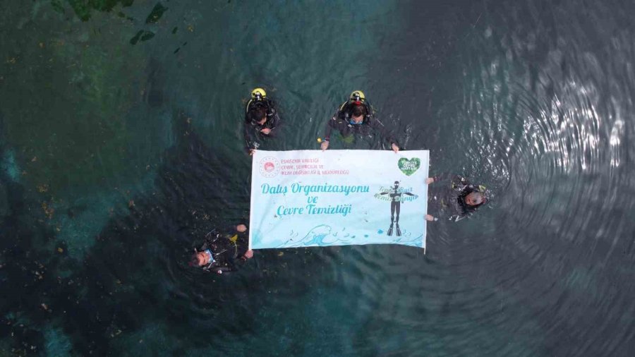 Çevre Haftası Çerçevesindeki Dalış Organizasyonu Renkli Görüntülere Sahne Oldu