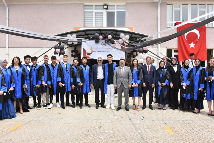 İnönü Anadolu Lisesi Öğrencileri Kep Attı