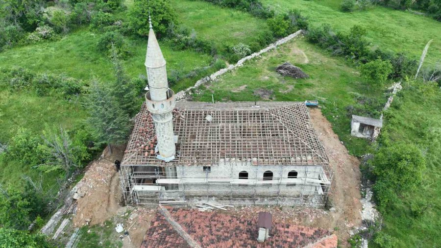 Konya Büyükşehir Beyşehir’deki 120 Yıllık Camiyi Restore Ediyor