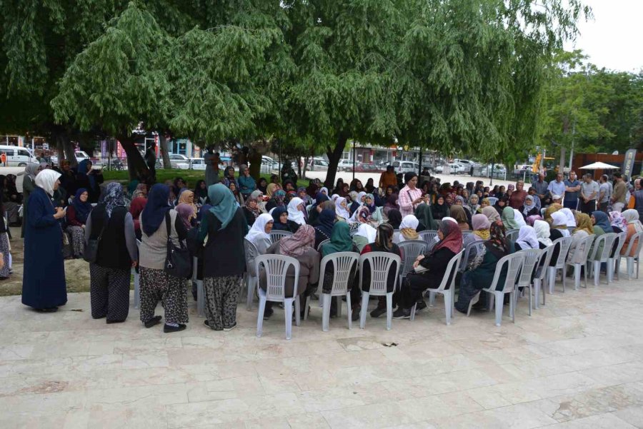 Hacı Adayları Uğurlandı