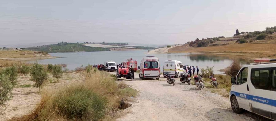 Tarsus’ta Baraj Gölünde Araç İçerisinde Bir Şahıs Ölü Bulundu