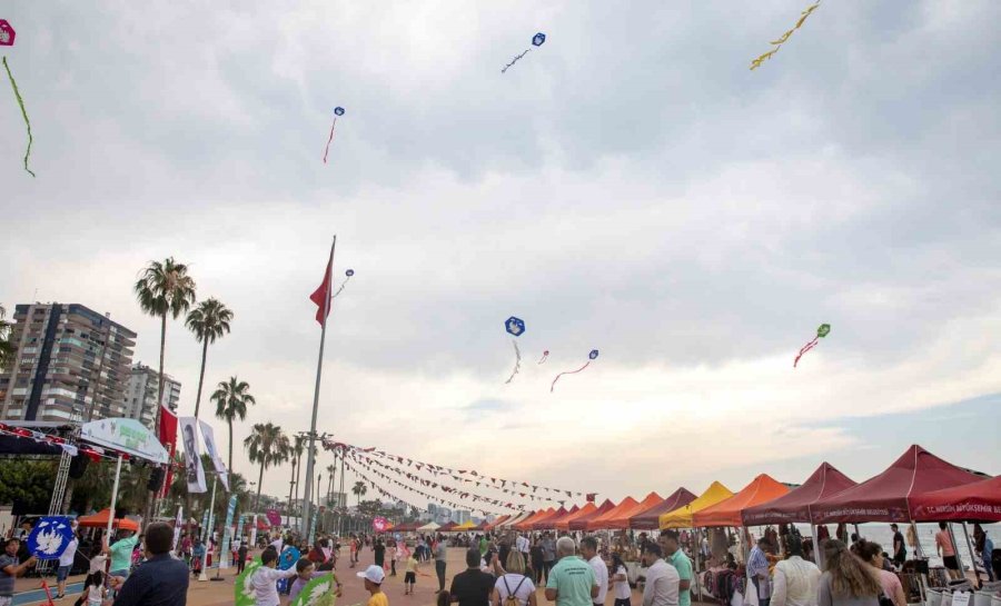 Mersin’de Çevre Ve Çocuk Şenliği Düzenlendi