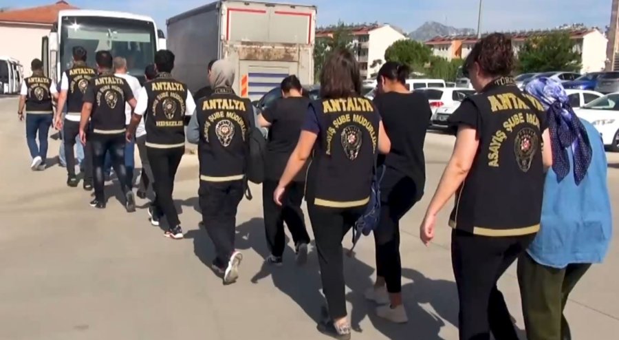 Sma Hastası Çocuk İçin Toplanan Paraları Maksatları Dışında Kullananlara “beyaz Kelebek” Operasyonu