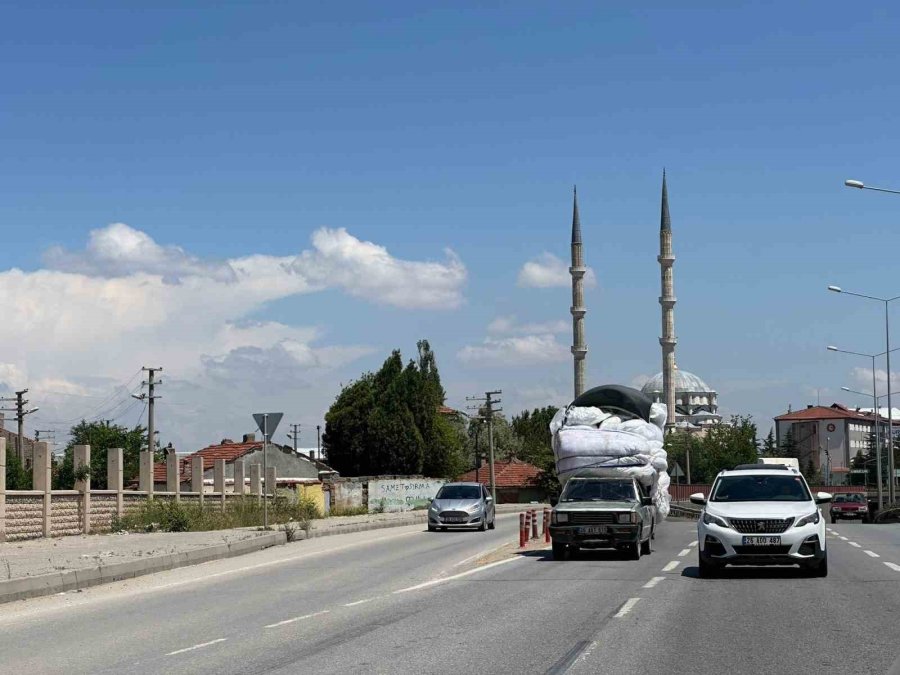 Yükü Kendinden Büyük