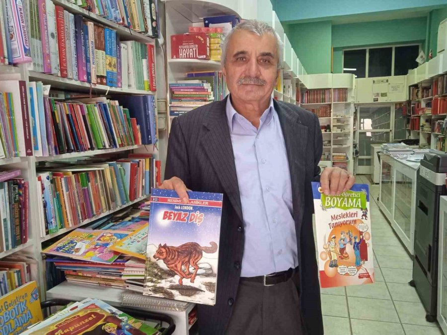 Kitapçılardan Yaz Tatiline Girecek Öğrencilere Öğretici Kitap Tavsiyesi