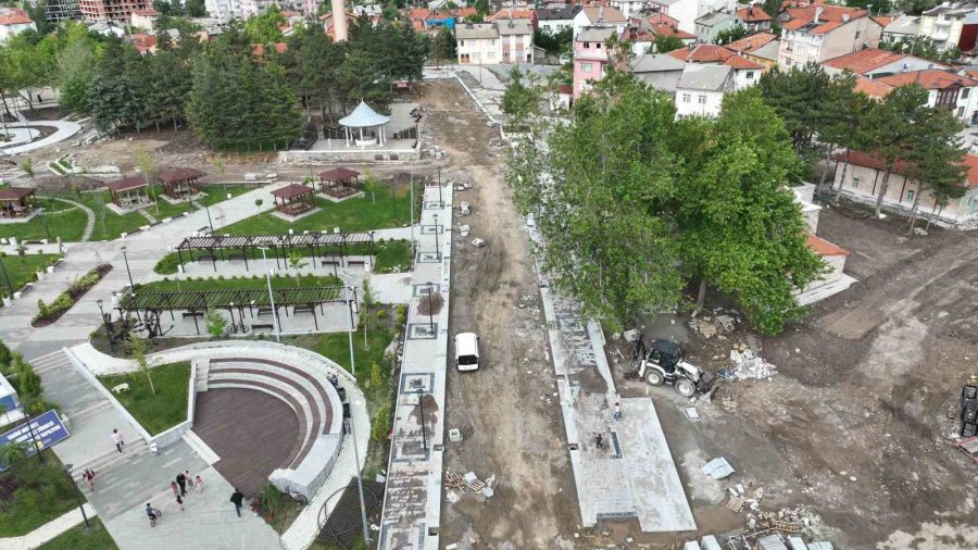 Seyyid Harun Veli Çevre Düzenlemesi 2. Etap Çalışmaları Sürüyor